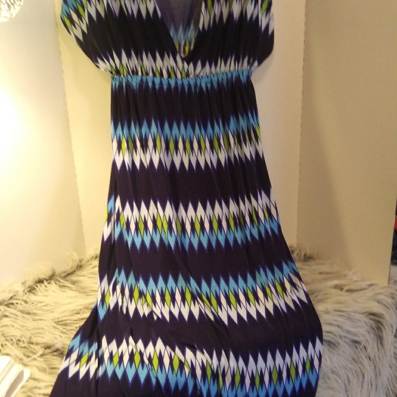 Geometric maxi dress - Picture 2 of 2